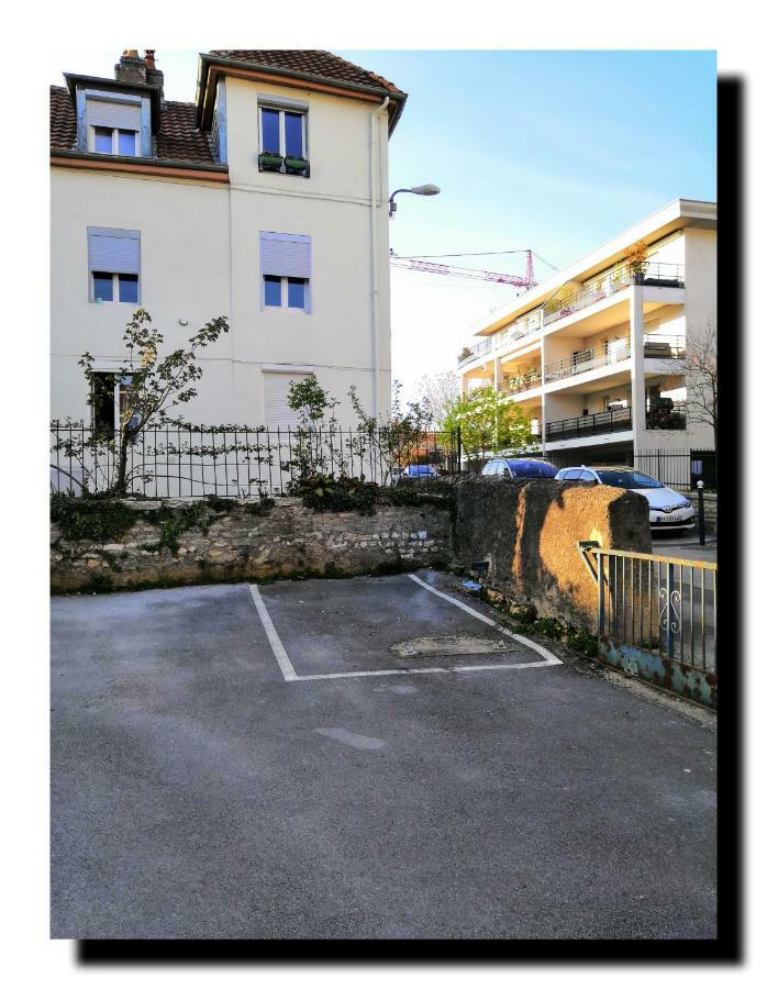 BnBesak La Gare Viotte Besançon Kültér fotó